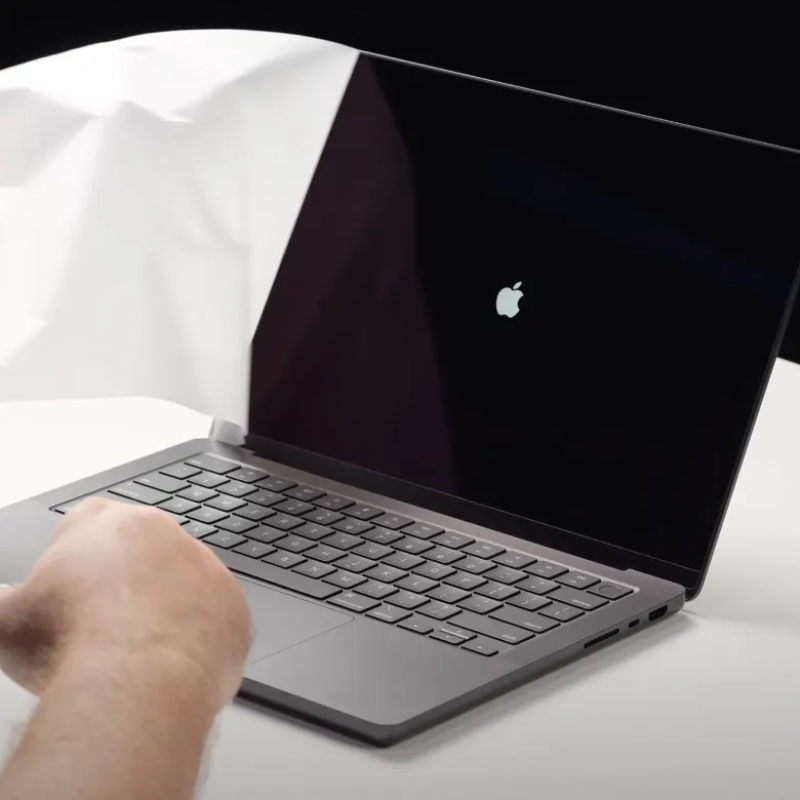 Video mở hộp MacBook Pro M4 bị rò rỉ, tiết lộ thông số và kết quả của những tin đồn trước đó